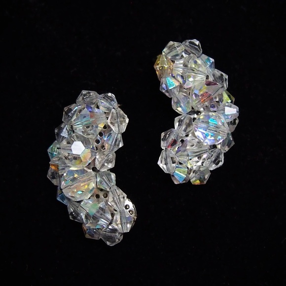 Vintage Jewelry - Shimmering Glass Aurora Borealis VTG Earrings